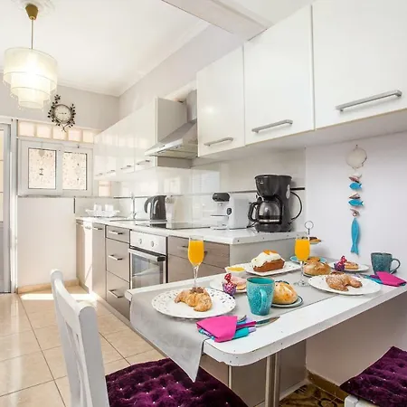 Thalia'S Apartment דירה *